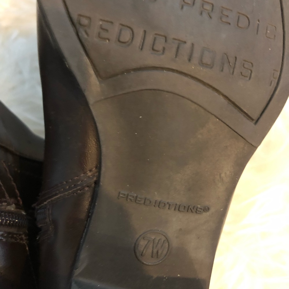 Predictions brown booties - Picture 5 of 5